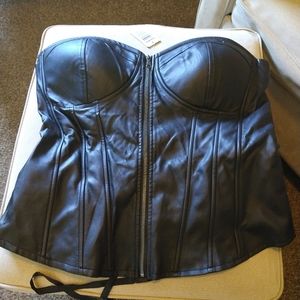BNWT Torrid corset top